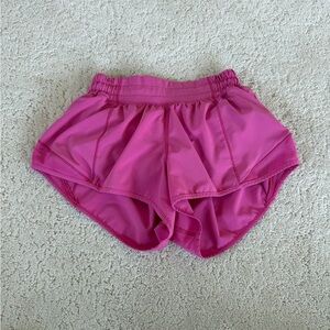 Lululemon Women's Sonic Pink Hotty Hot Shorts